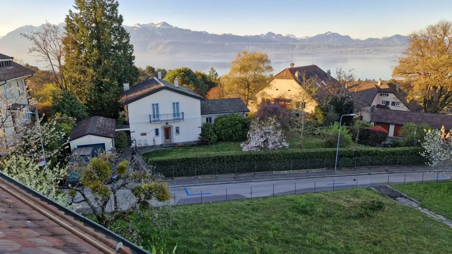Appartement à louer - Chemin Du Village 47, 1012 Lausanne - Photo 2