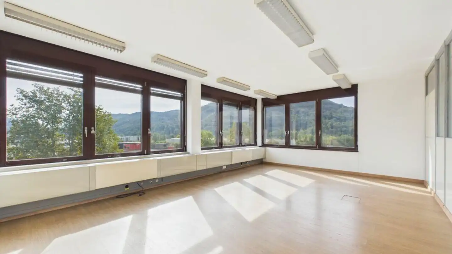 Bureau à louer - Via Giuseppe Motta 6, 6828 Balerna - Photo 2