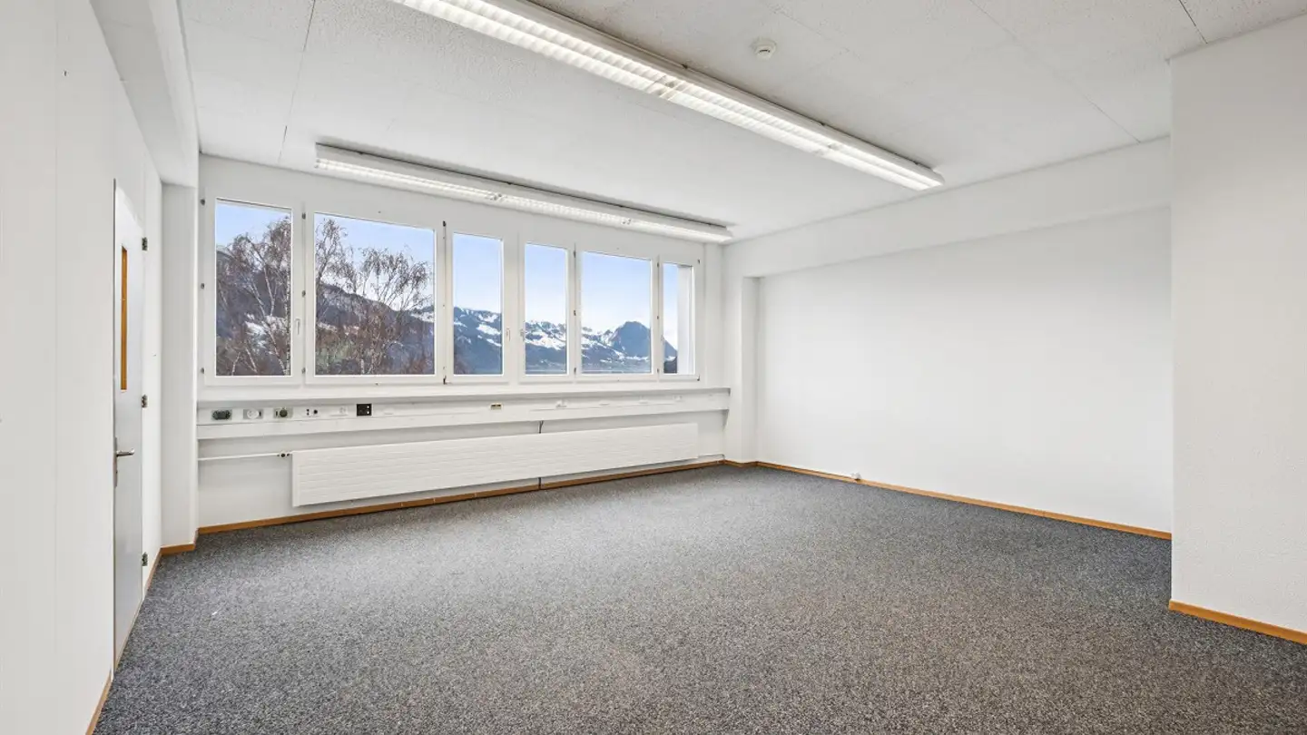 Bürofläche mieten - Gersauerstrasse 71, 6440 Brunnen - Foto 2