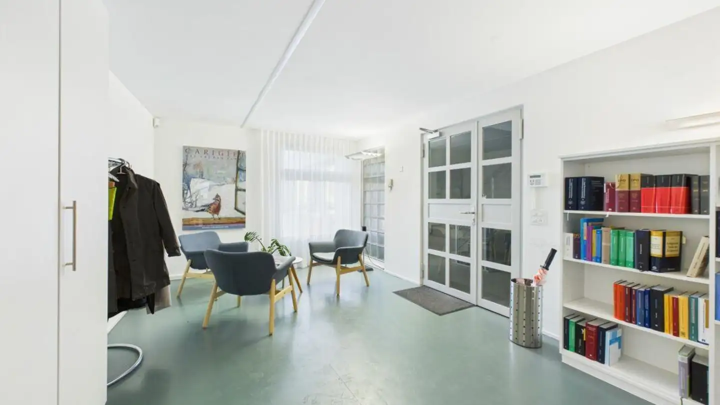 Gewerbe mieten - Huobmattstrasse 7, 6045 Meggen