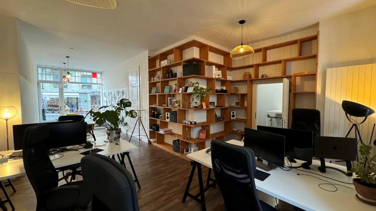 Gewerbe mieten - Avenue De France 3, 1004 Lausanne