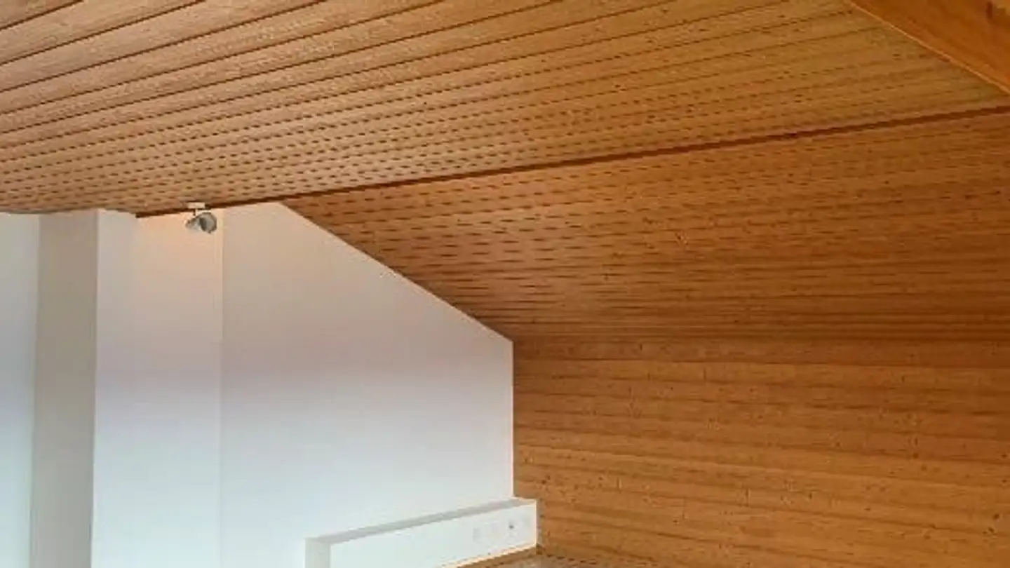Dachgeschosswohnung mieten - Panoramaweg 4, 3655 Sigriswil - Foto 4