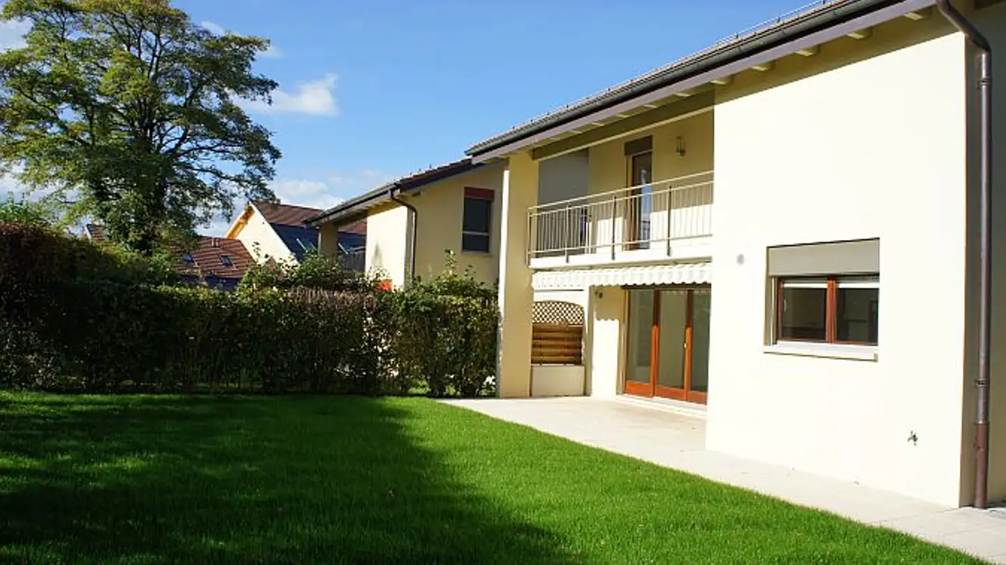 Villa for rent - 1286 Soral - Photo 2