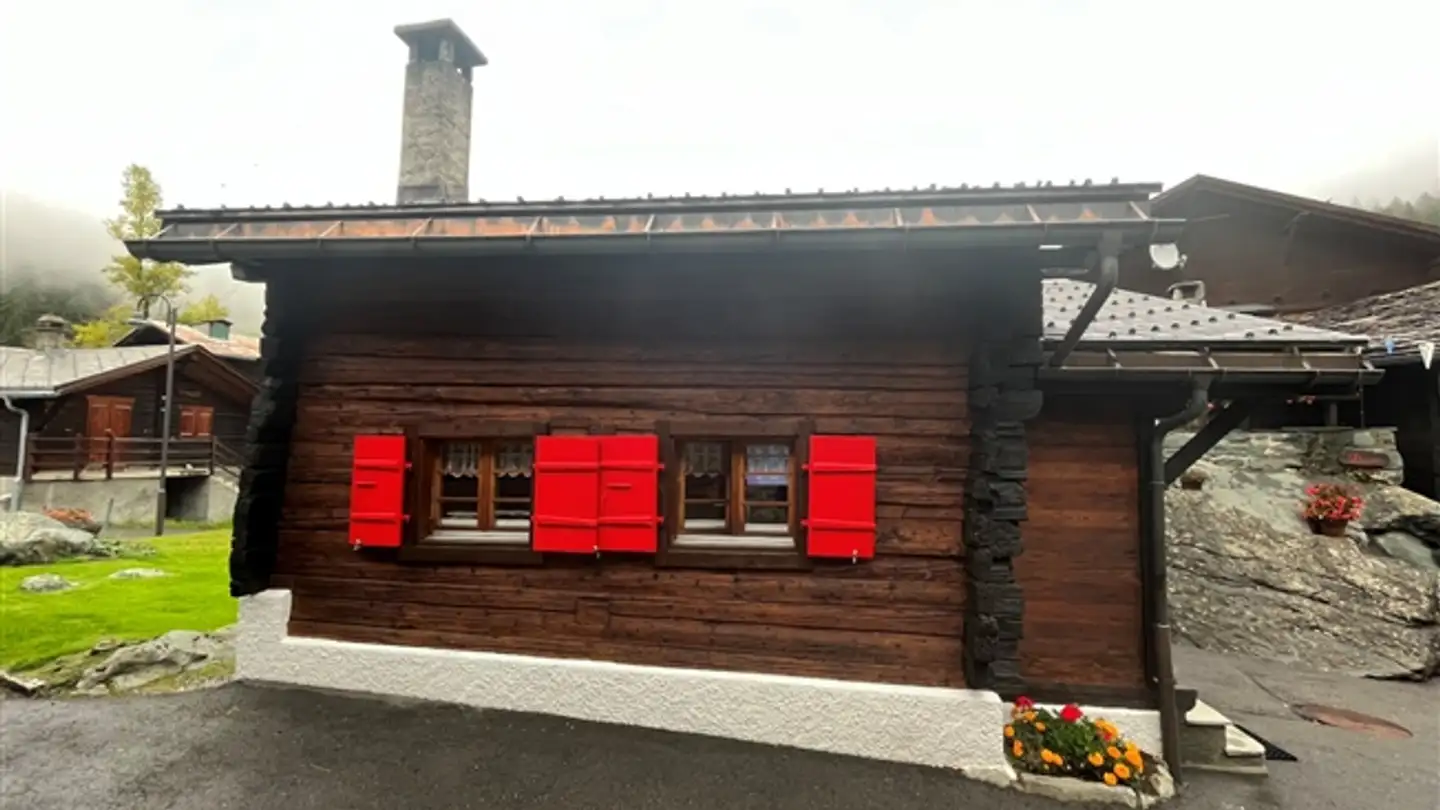 Chalet for sale - 1948 Lourtier