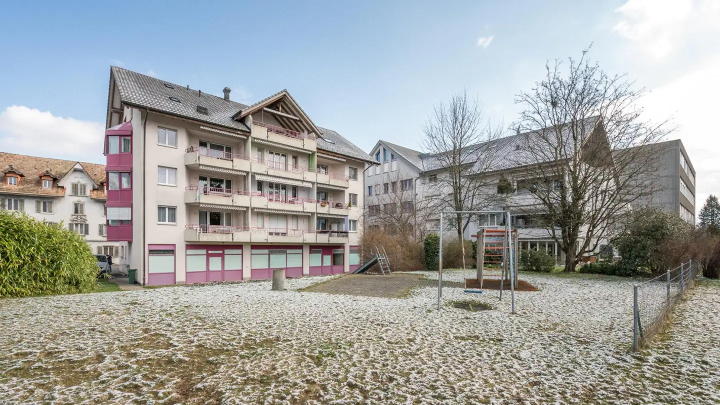 Underground parking space for rent - Schöneggstrasse 4, 8953 Dietikon
