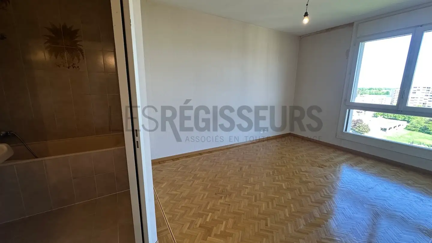 Appartement à vendre - Rue Des Bugnons, 1217 Meyrin - Photo 4