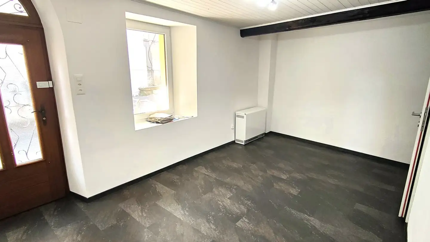 Row house for rent - Contrada Guasta 4a, 6512 Giubiasco - Photo 3