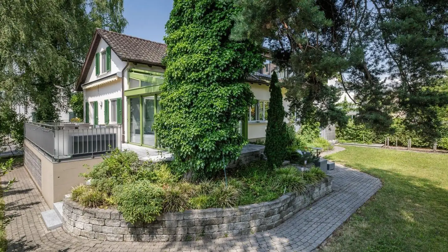 Single house for rent - Attenhoferstrasse, 8640 Rapperswil SG