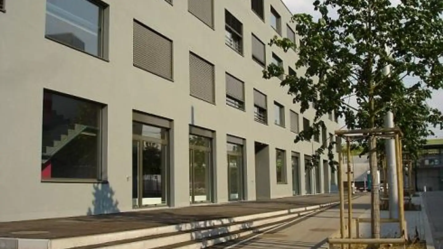 Tiefgaragenstellplatz mieten - Gigonweg 17, 3027 Bern