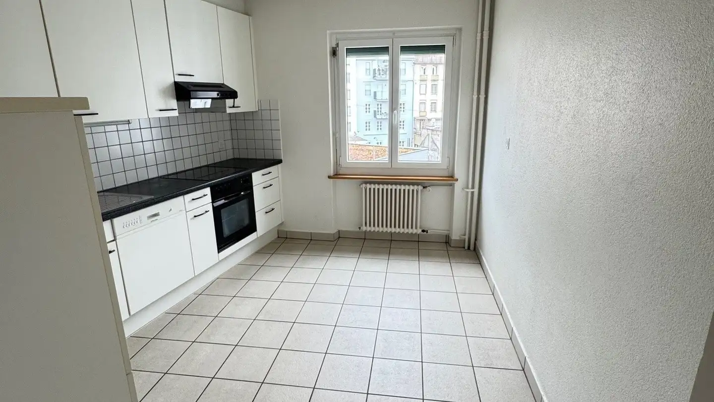 Appartement à louer - Rue De Morat / Murtenstrasse 18, 2502 Biel/Bienne - Photo 2