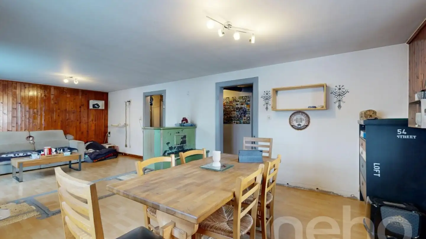 Single house for sale - 1656 Im Fang - Photo 2