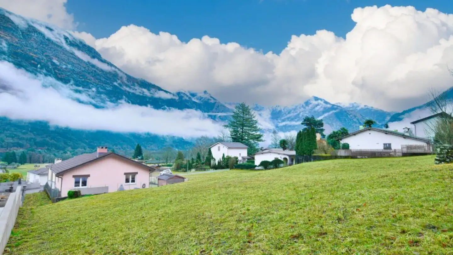 Property for sale - La Stráda Dala Valèscia, 6677 Moghegno