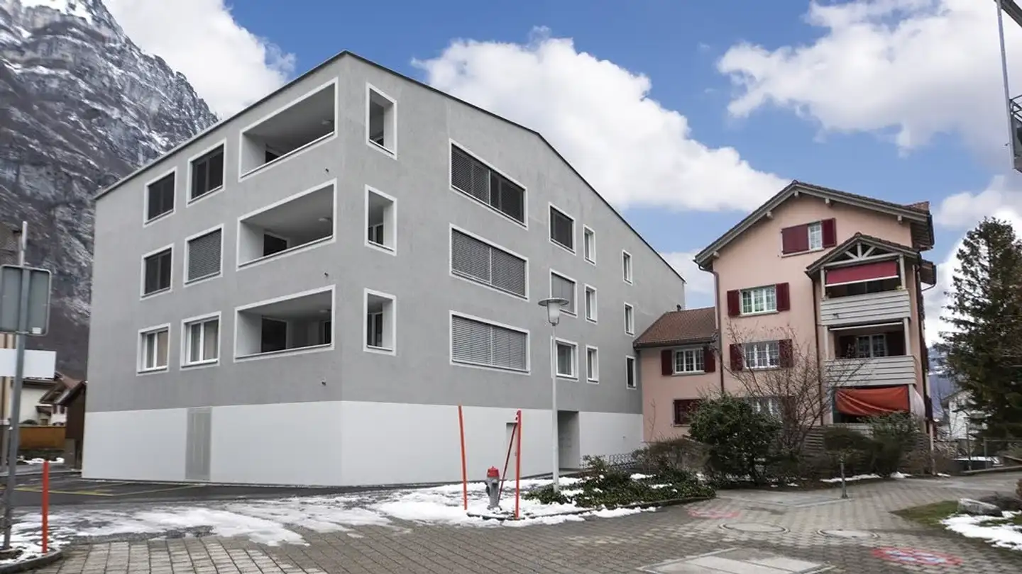 Wohnung mieten - Am Rain 1, 8754 Netstal