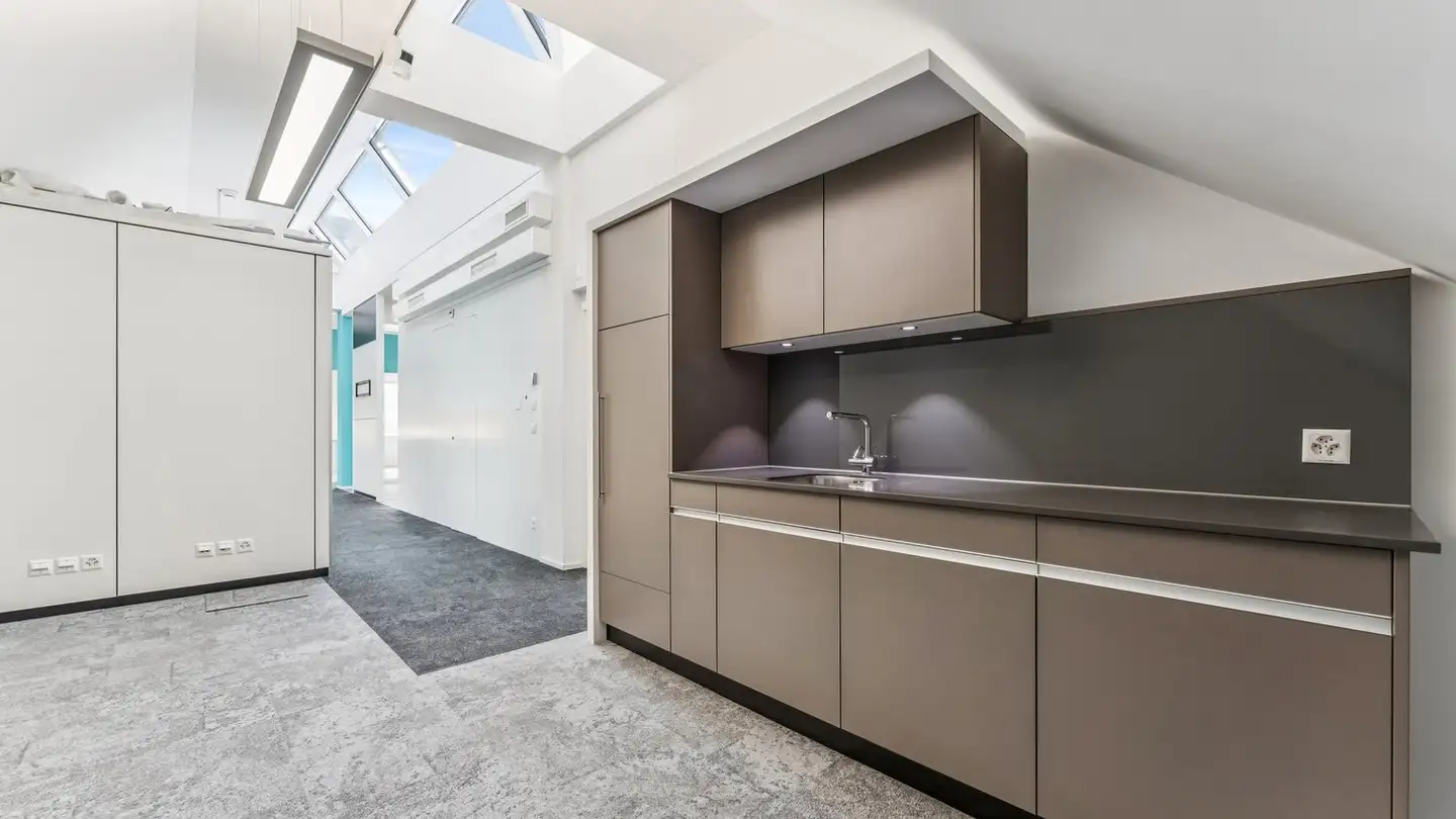 Studio medico in affitto - Schweizerhofquai 1, 6004 Luzern - Foto 4