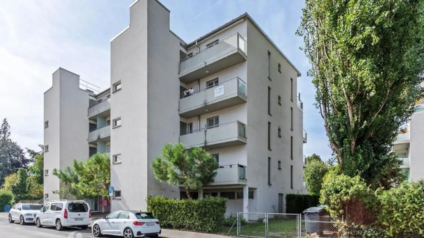 Penthouse for rent - Rue du Curtil-Maillet 4, 1400 Yverdon-les-Bains