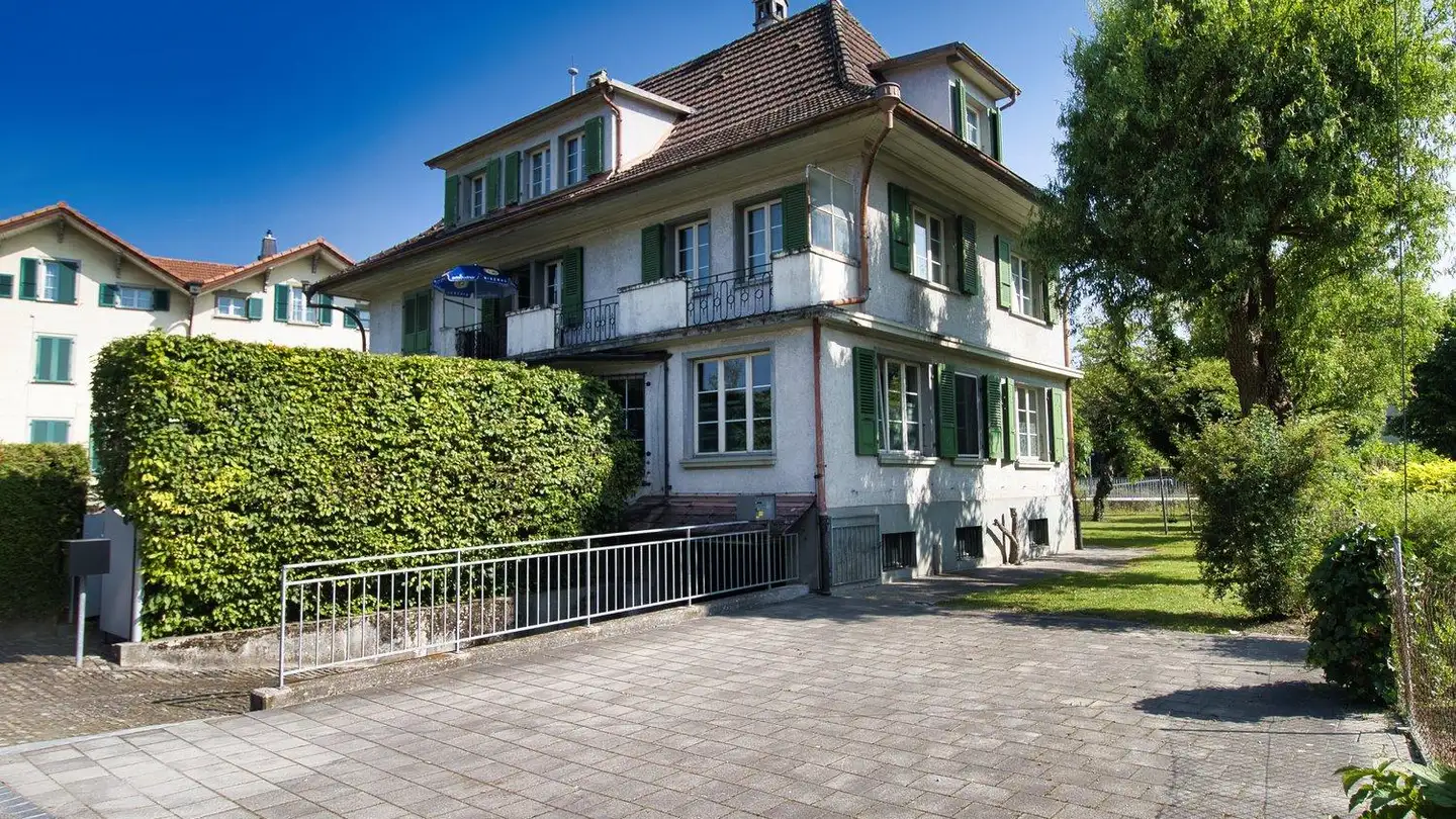 Villa for sale - Laupenstrasse 4, 3176 Neuenegg