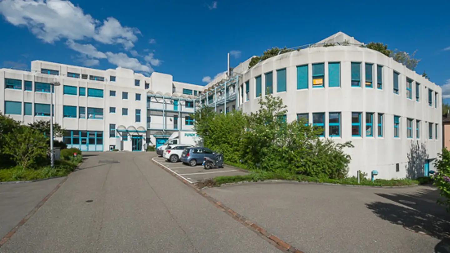 Einzelgarage mieten - Allmendstrasse 6, 8320 Fehraltorf