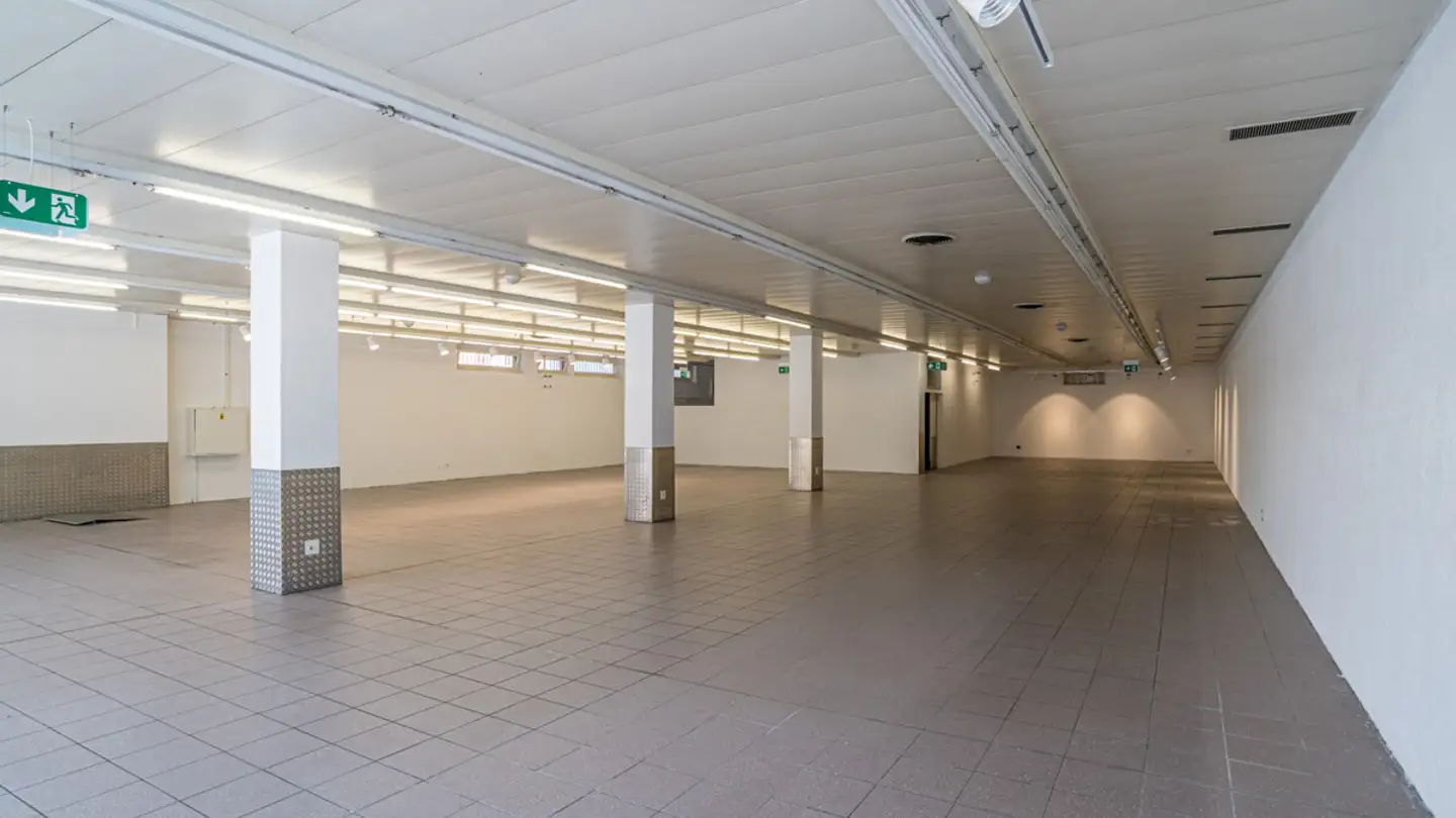 Negozio in affitto - Via Emilio Bossi 22, 6830 Chiasso - Foto 2