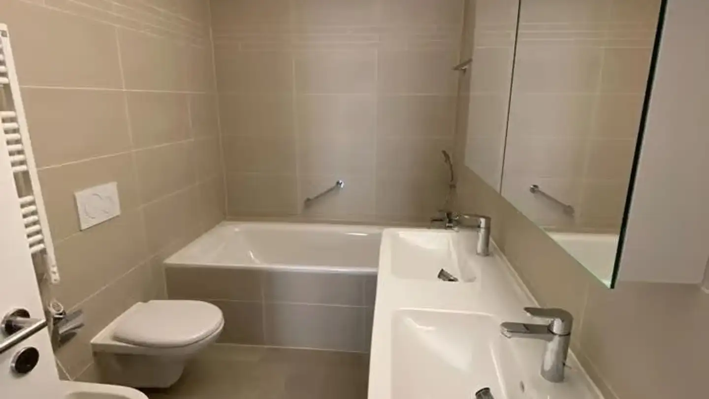Appartamento in affitto - Via Pree 8, 6918 Figino - Foto 2