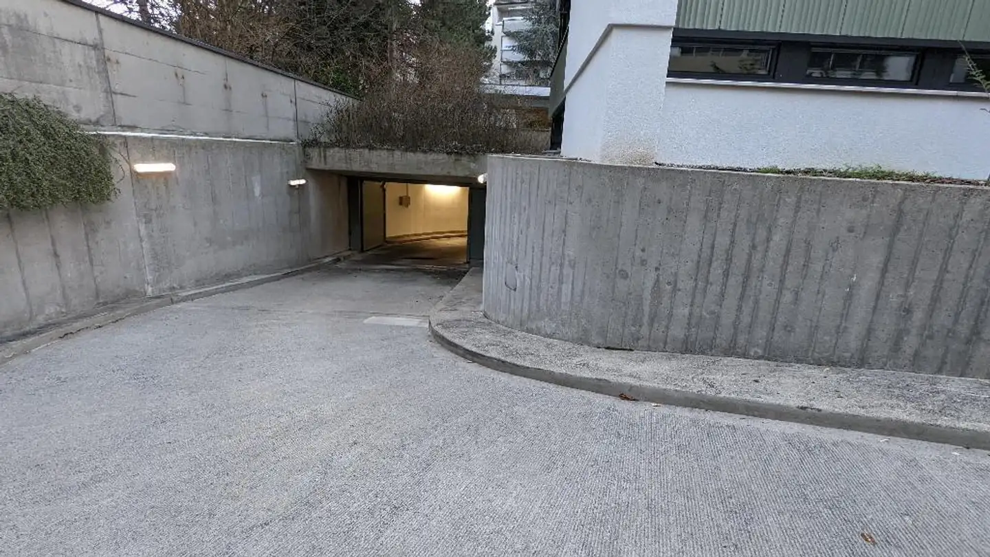 Parcheggio sotterraneo in affitto - Grellingerstrasse 41, 4052 Basel