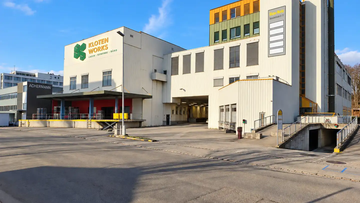 Industrial property for rent - Steinackerstrasse 35, 8302 Kloten