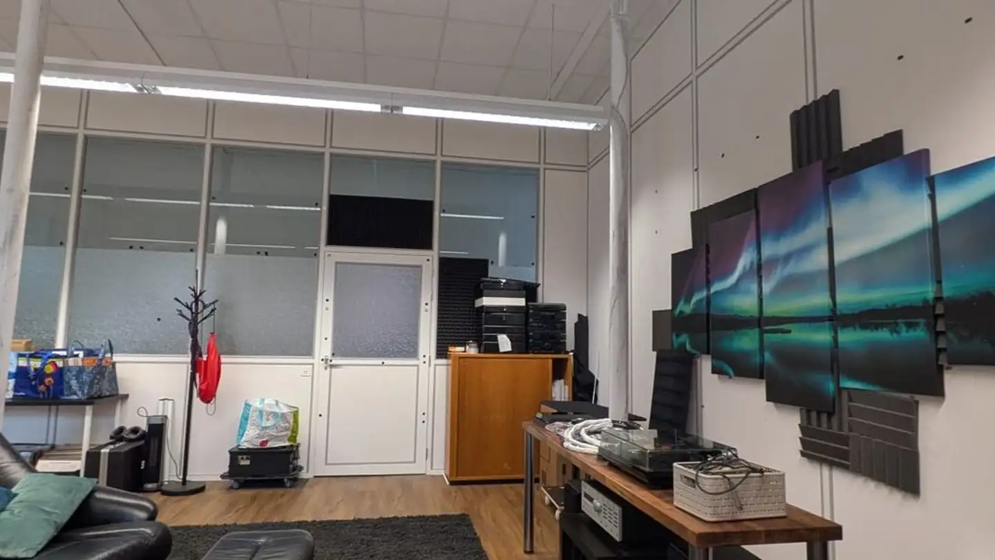 Commercial for rent - Fabrikstrasse, 9478 Azmoos - Photo 2