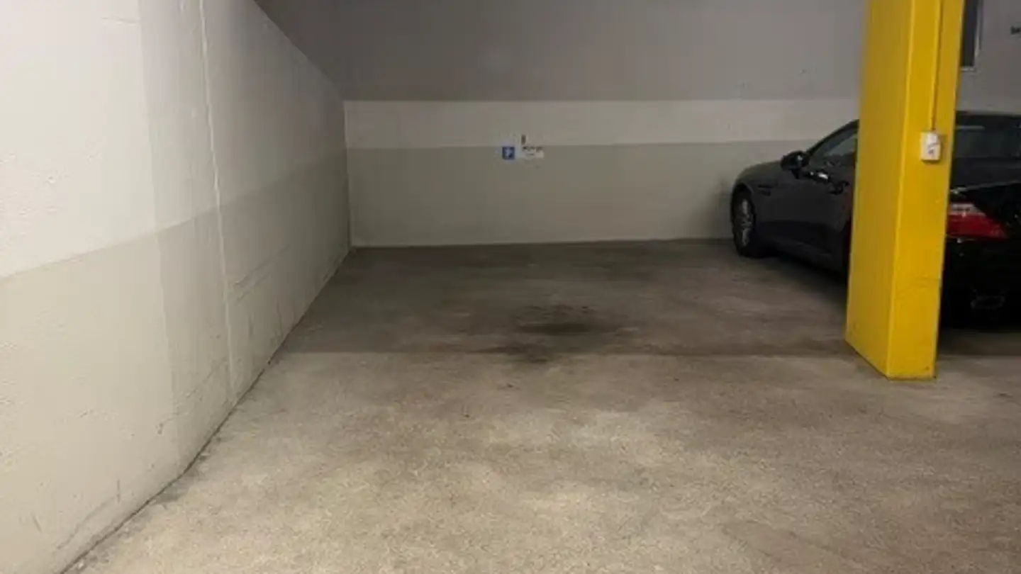 Underground parking space for rent - Rotachstrasse 20, 8003 Zürich