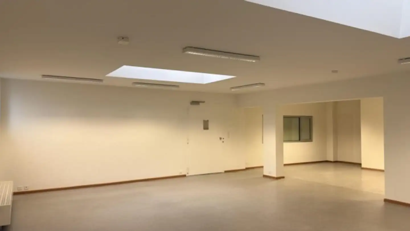 Mixed-use building for rent - Route Des Muverans 34, 1911 Ovronnaz