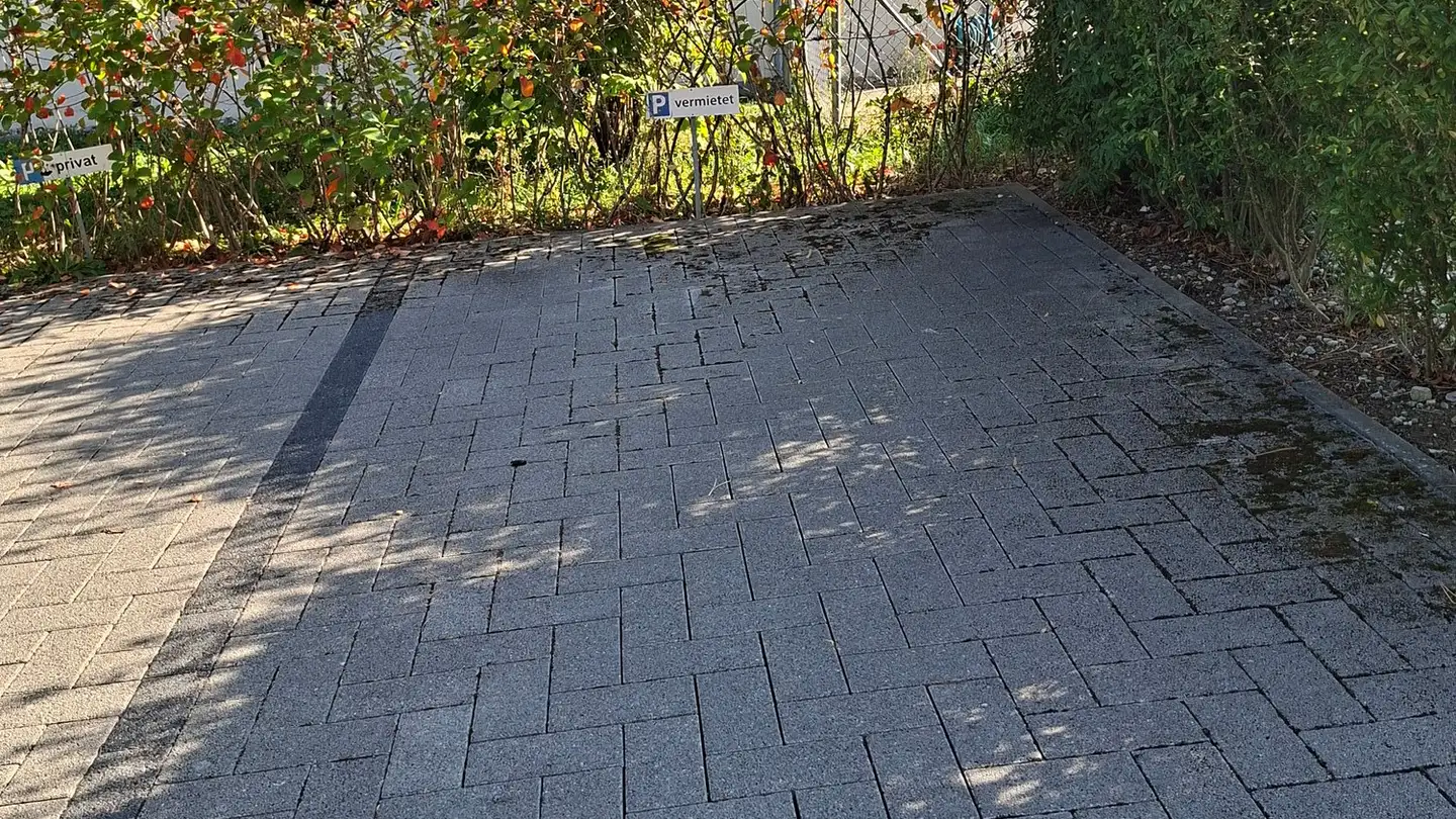 Parkplatz im Freien mieten - 4528 Zuchwil
