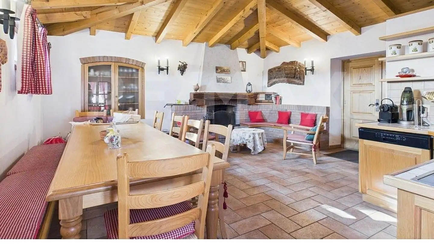 Furnished apartment for sale - 6872 Salorino