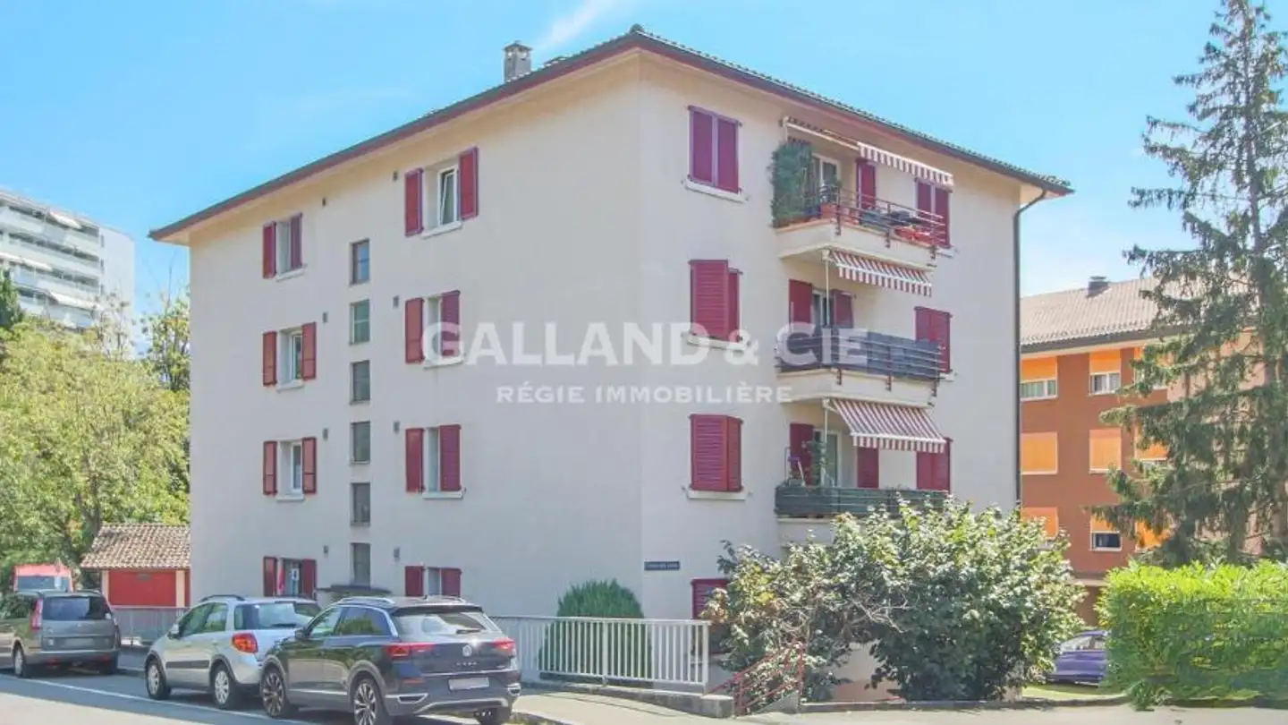 Outdoor parking space for rent - Avenue De L'île Heureuse 1, 1800 Vevey
