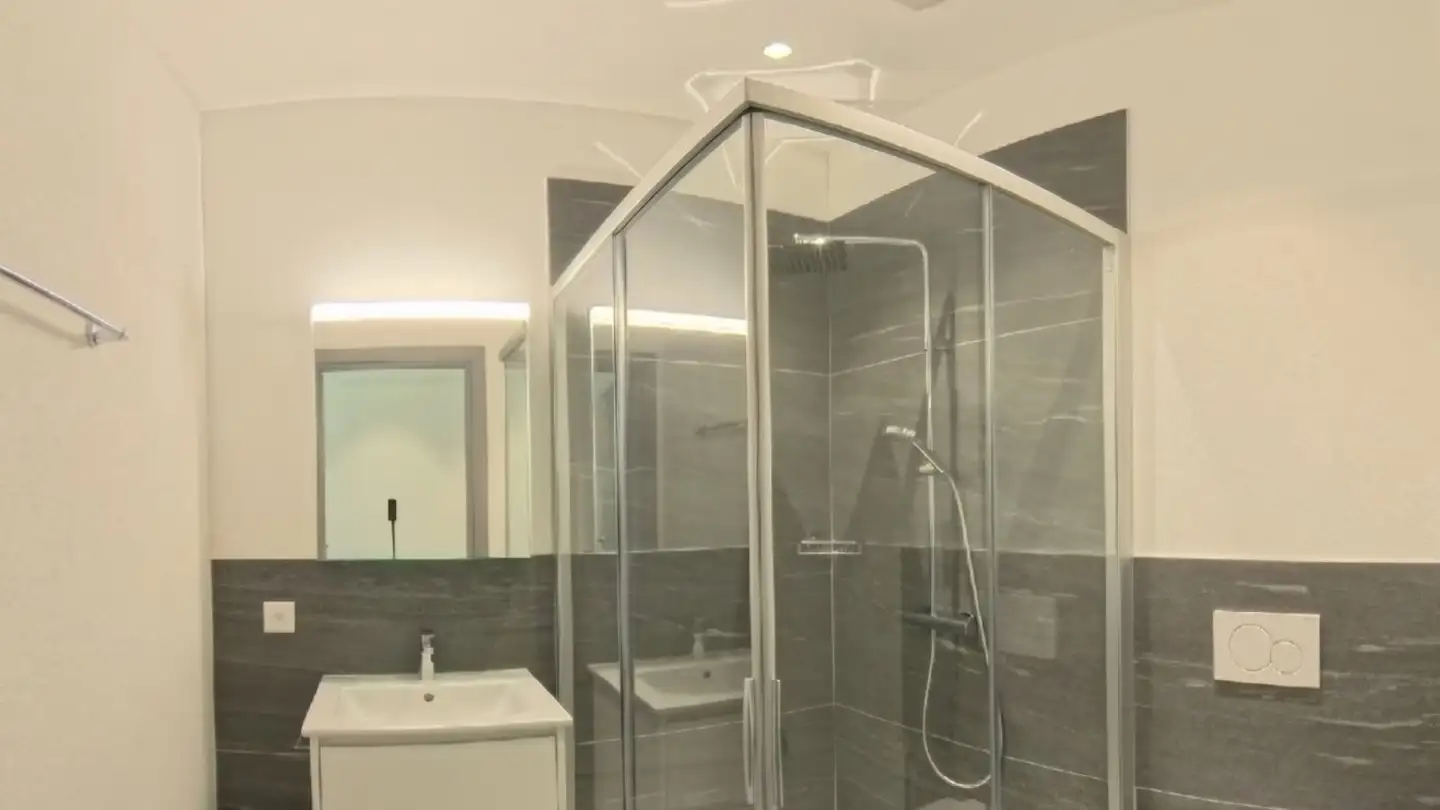 Appartement à louer - Via Al Foss 17, 6557 Cama - Photo 2