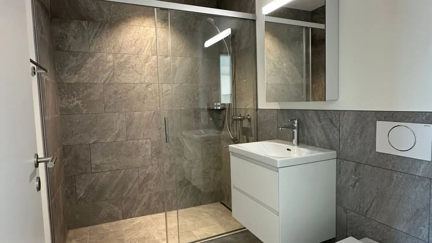Apartment for rent - 5053 Staffelbach