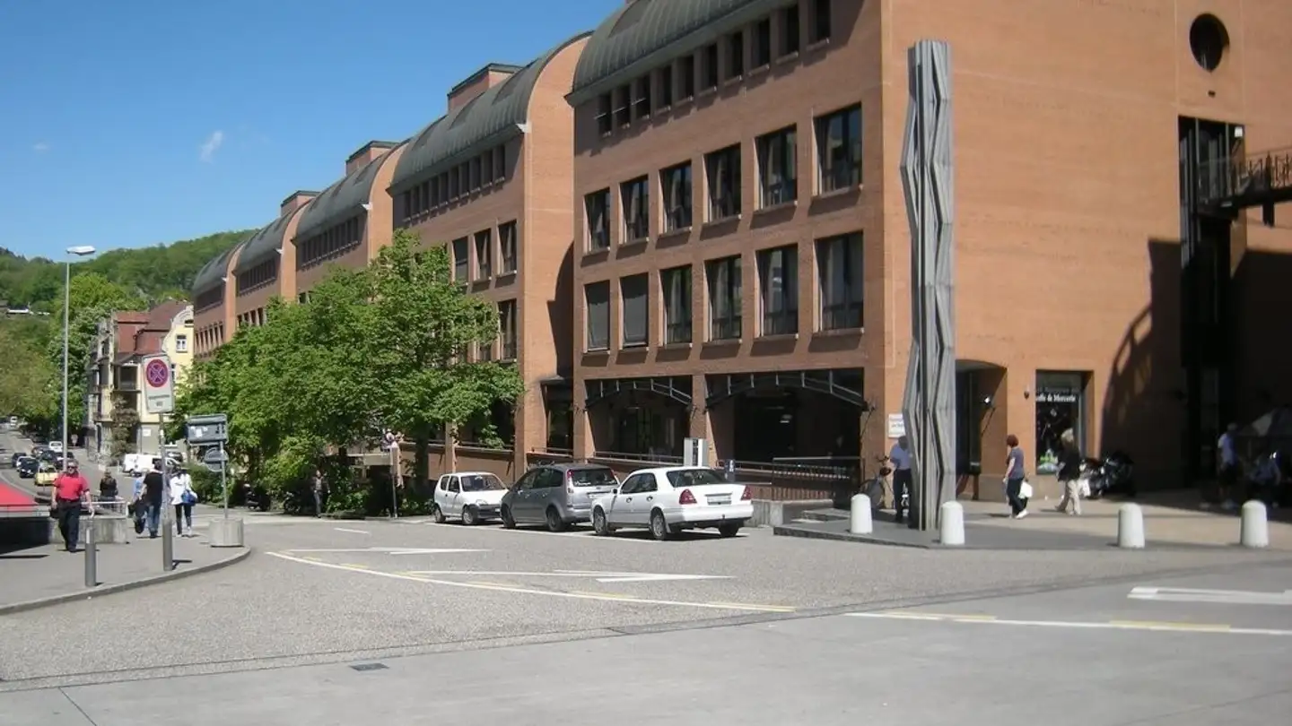 Outdoor parking space for rent - Bahnhofstrasse 40, 5400 Baden