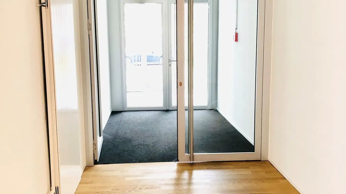 Office space for rent - Route De Soleure / Solothurnstrasse 136, 2504 Biel/Bienne - Photo 4
