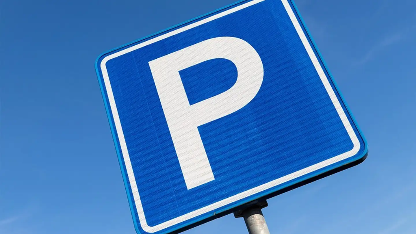 Parcheggio esterno in affitto - Seestrasse 119, 8708 Männedorf