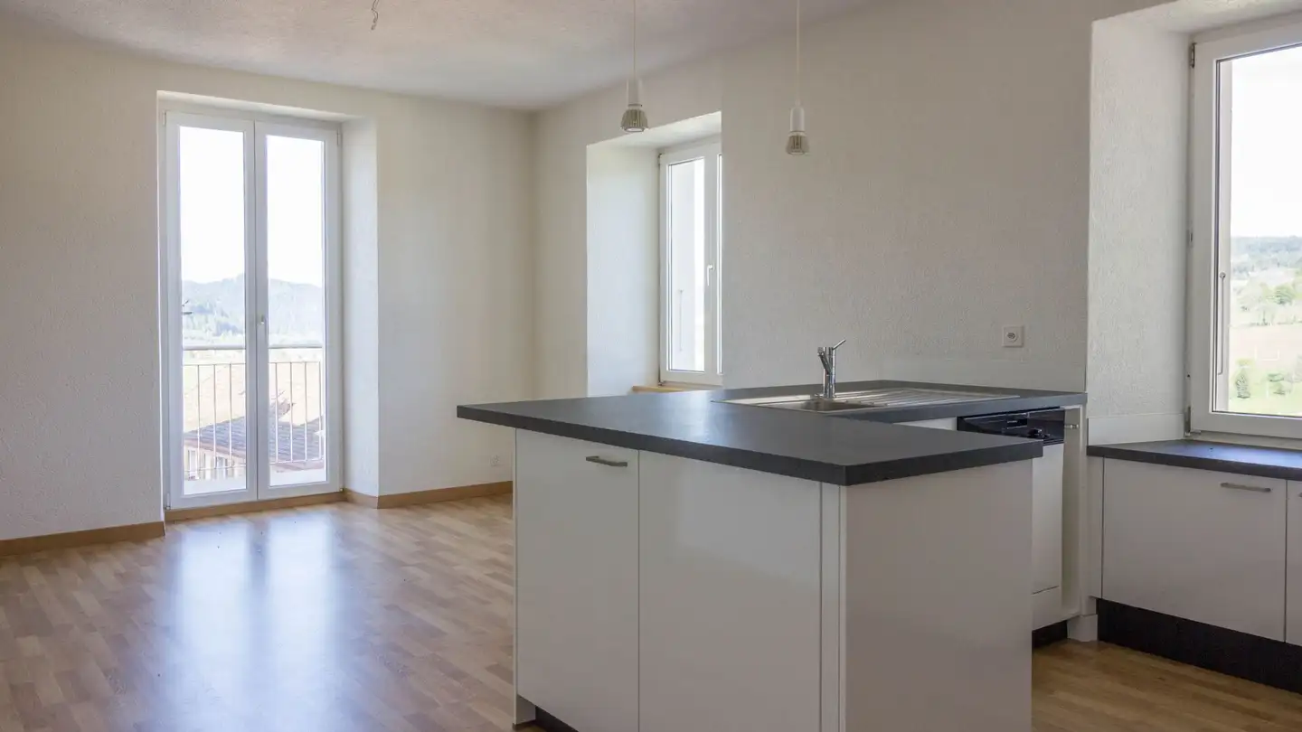 Apartment for rent - Rue Du Lac, 2416 Les Brenets - Photo 4