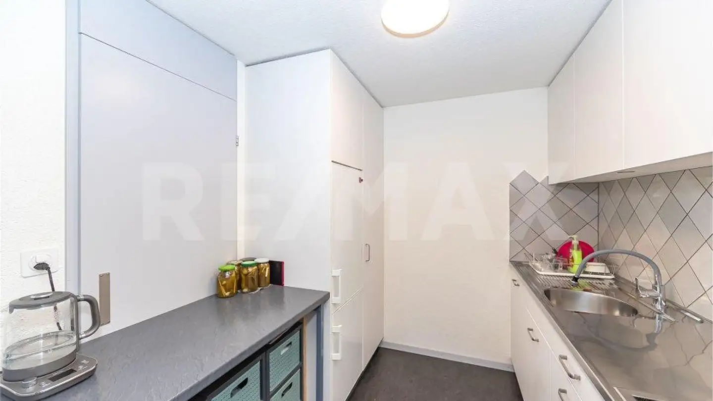 Apartment for sale - 6064 Kerns - Photo 3