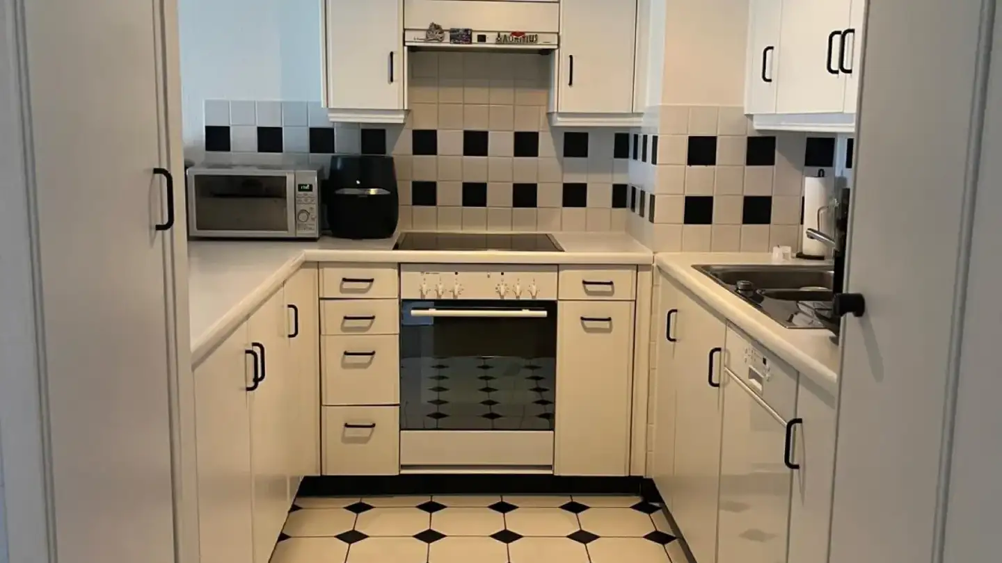 Wohnung mieten - Avenue De La Poste, 1020 Renens VD - Foto 2