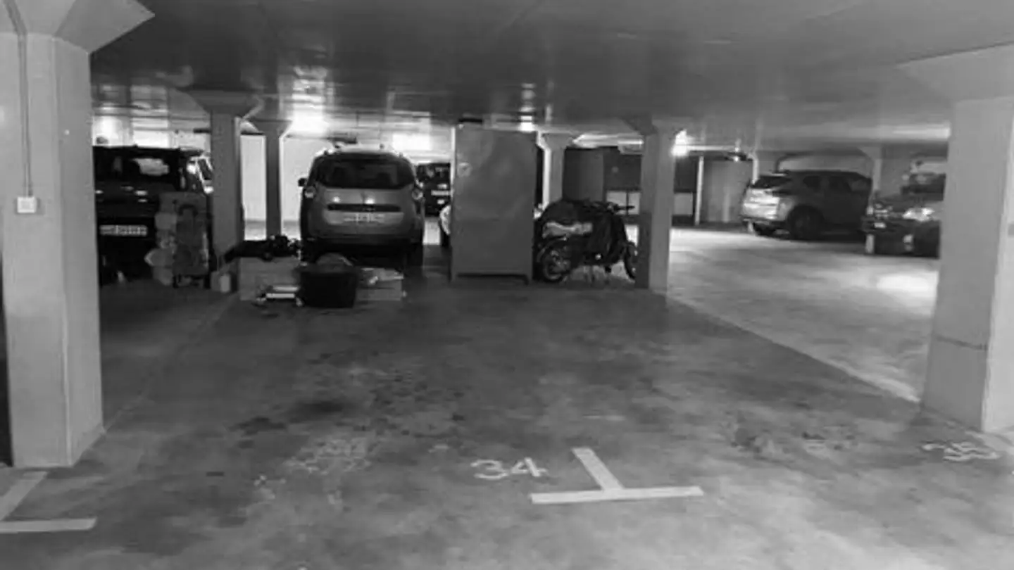 Parcheggio esterno in affitto - Pflanzschulstrasse 28a, 8400 Winterthur