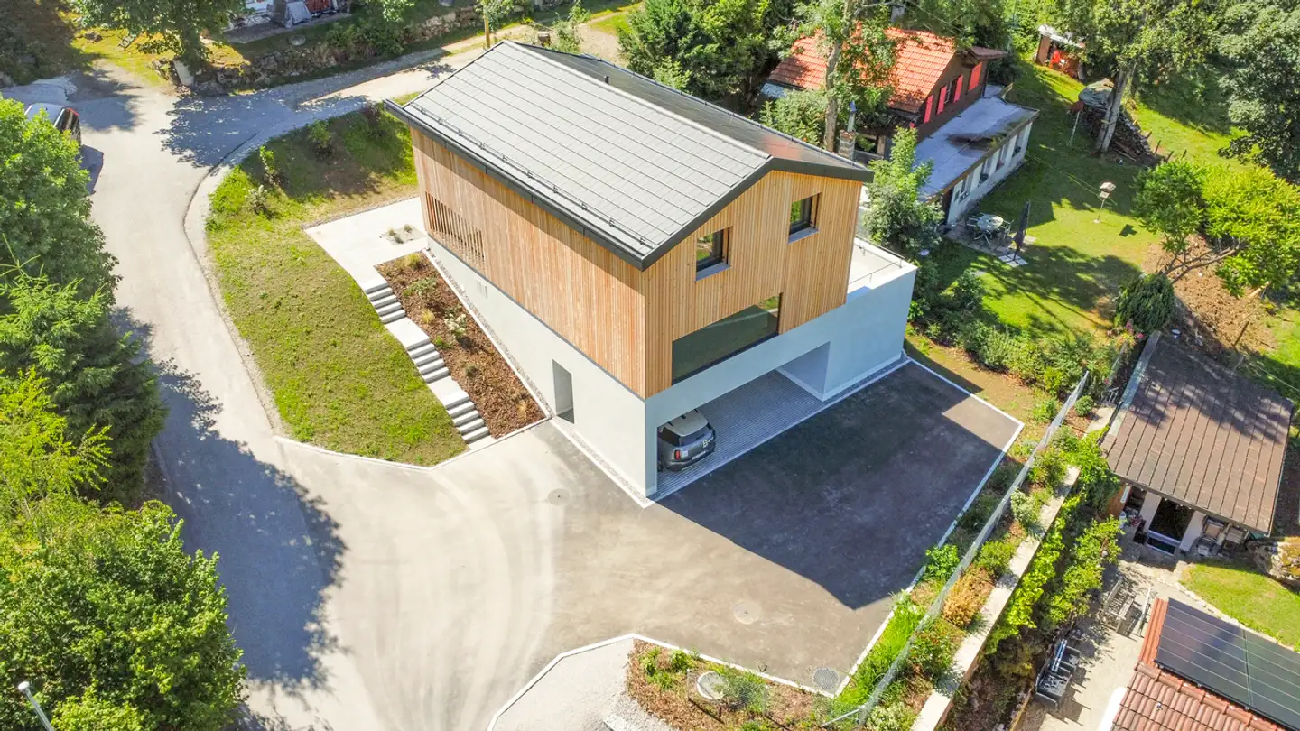 Single house for sale - 1634 La Roche FR