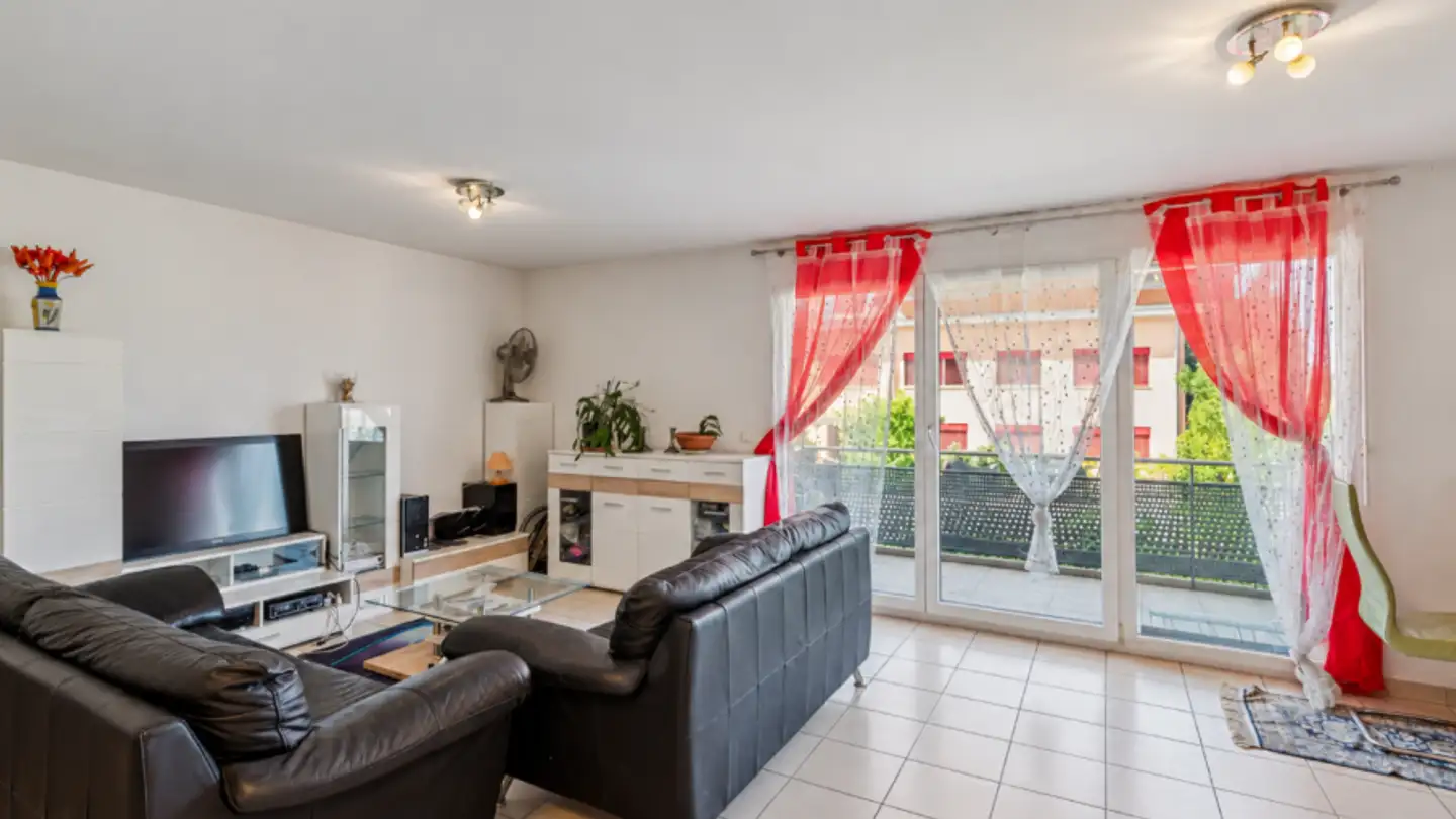 Apartment for sale - 1196 Gland - Photo 2