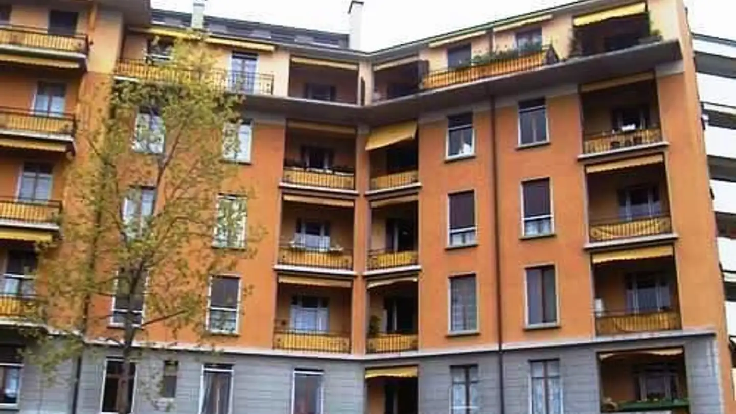 Tiefgaragenstellplatz mieten - Altikofenstrasse 6, 3048 Worblaufen