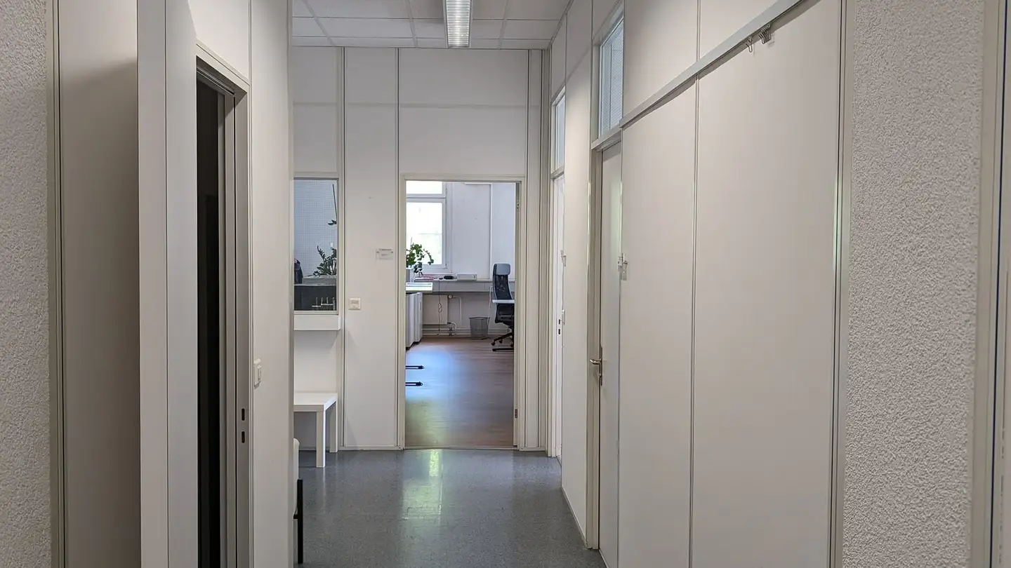 Spazio ufficio in affitto - Dättlikonerstrasse 5, 8422 Pfungen - Photo 2