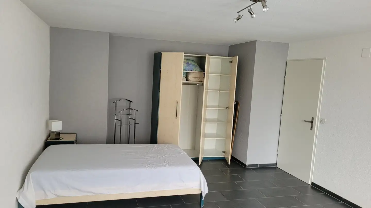 Apartment for rent - Schnydersweg, 1794 Salvenach