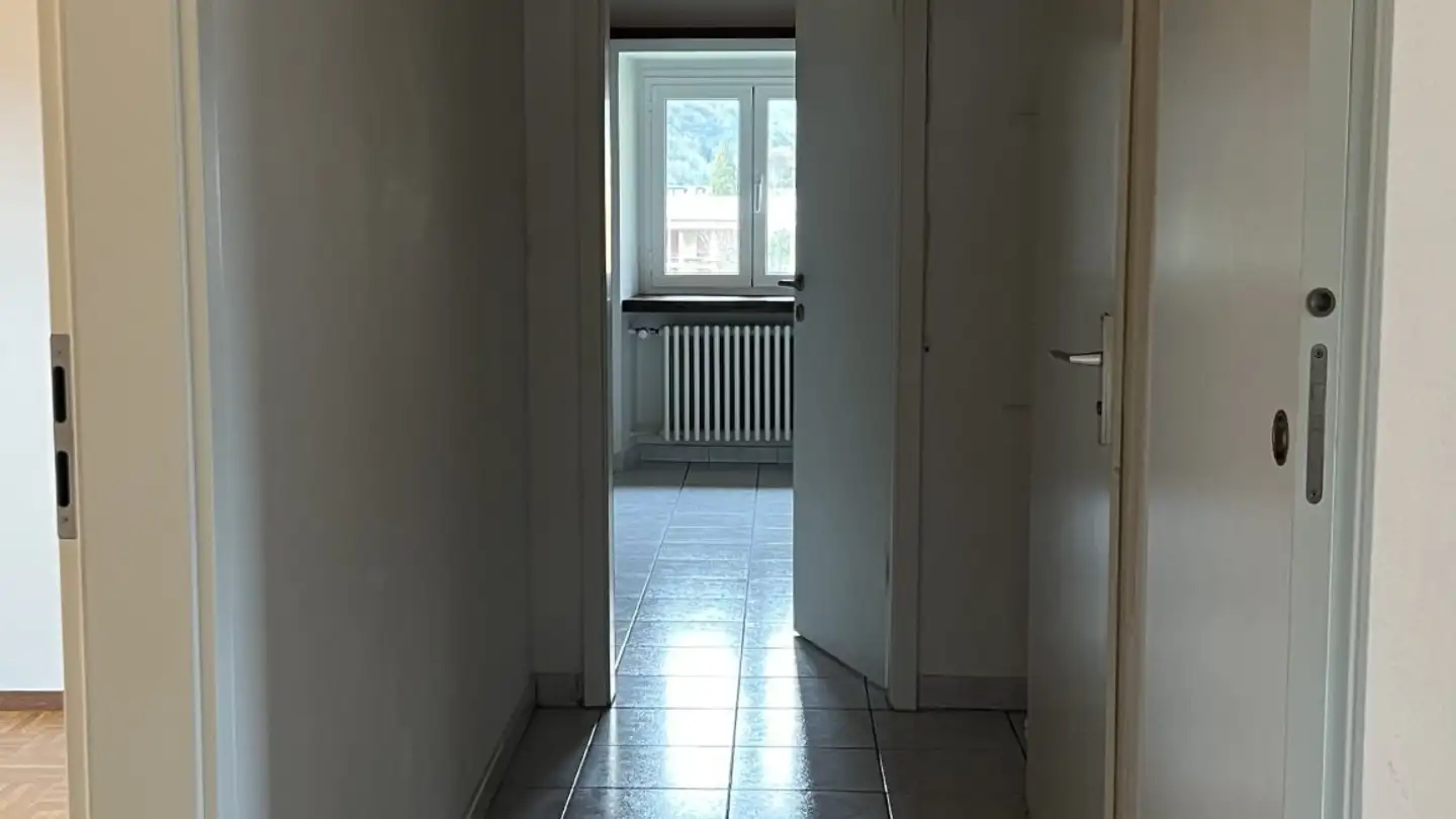 Wohnung mieten - Via Ponte Vecchio 1, 6742 Pollegio - Foto 4