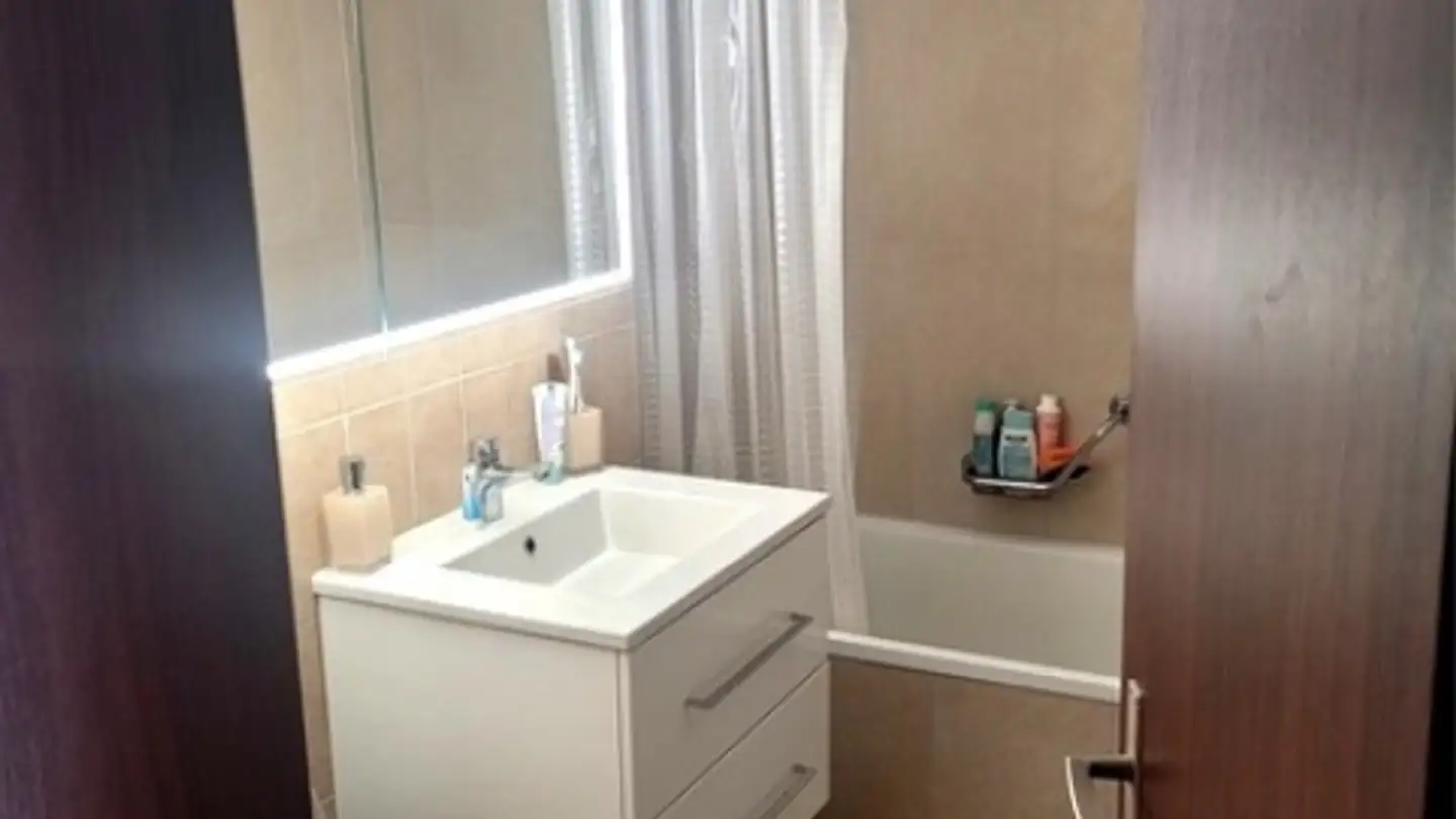 Appartamento in affitto - Seestrasse 90, 3654 Gunten - Photo 4