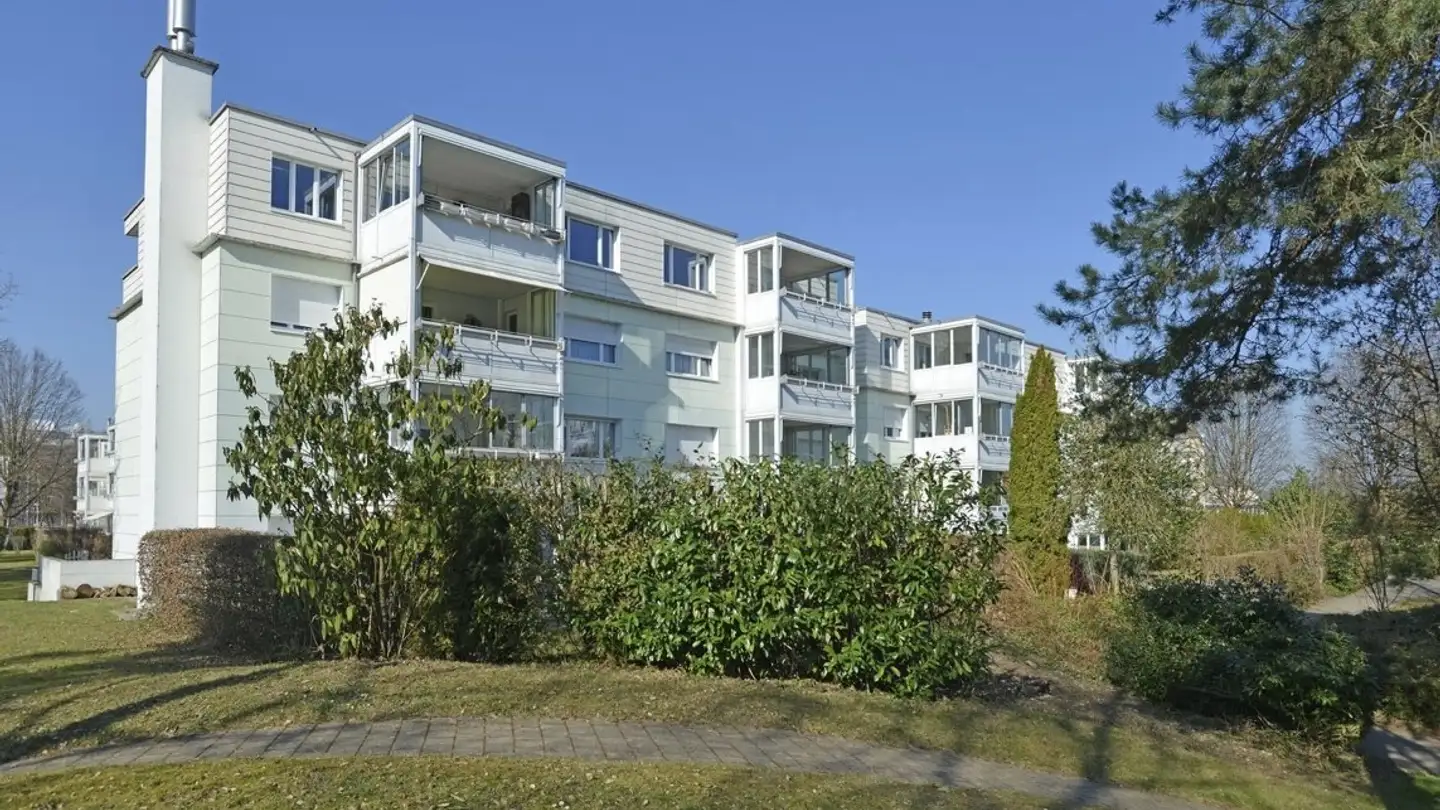 Appartement à louer - Im Haufland 1, 8117 Fällanden - Photo 2