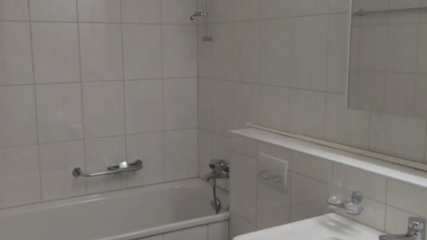 Apartment for rent - Rheinstrasse 170, 7000 Chur - Photo 4