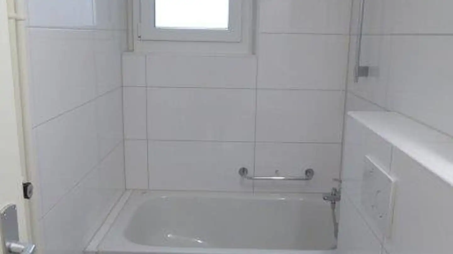 Wohnung mieten - Achern 12, 8775 Luchsingen - Foto 4